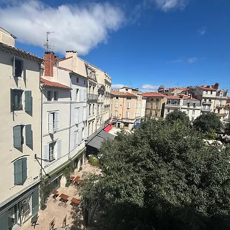 Apartment Des Trois Six