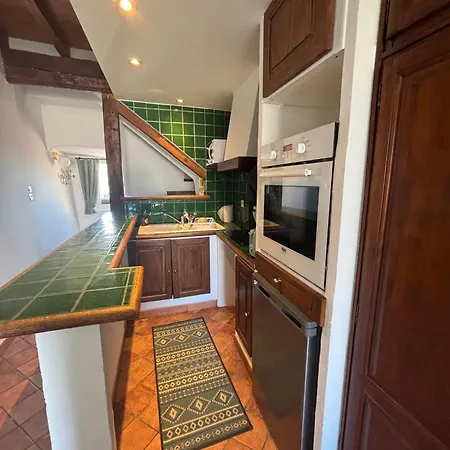 Apartman Des Trois Six Béziers