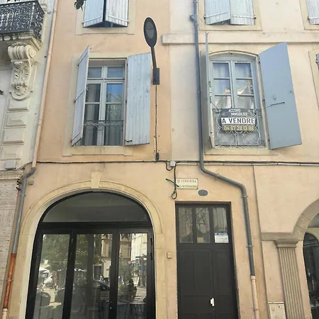 Lägenhet Des Trois Six Béziers